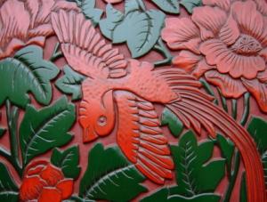 紅花緑葉の壁飾り　部分拡大画像（１）
